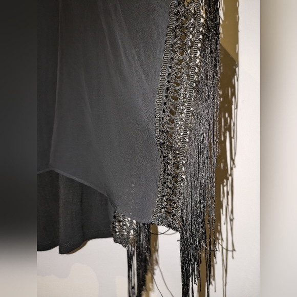 AGB Woman Plus Size Black Fringe Poncho Size 1X. EUC - Picture 4 of 8